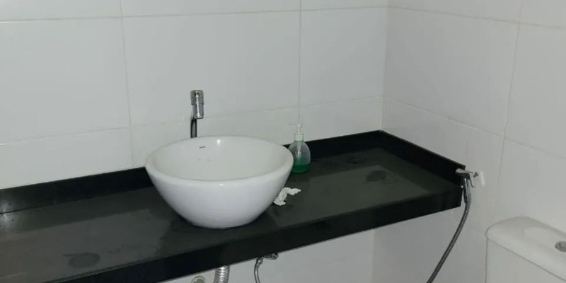 RUA DOS VIAJANTES, 163 - CENTRO. FORMIGA, 2 Rooms Rooms,1 BathroomBathrooms,Loja,Aluguel,1098