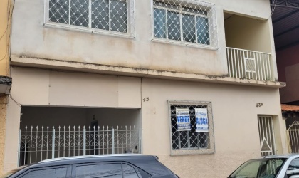 Rua Pedro Bambirra, 43 - Centro. Formiga, ,Casa,Venda,1143