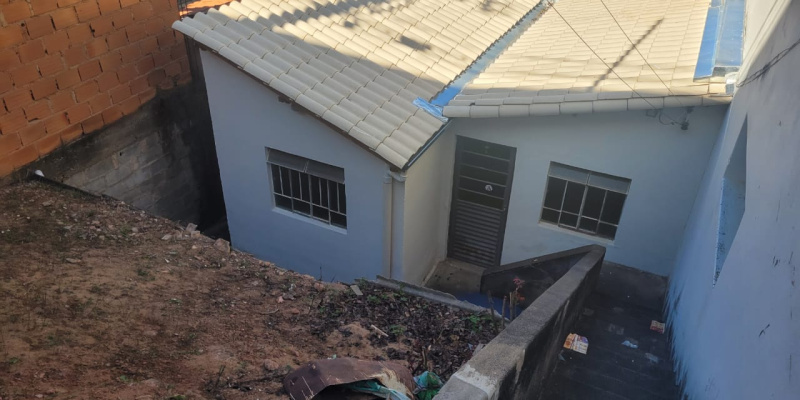 Rua João Fernandes Souto, 155 - Sagrado Coração de Jesus. Formiga, 2 Bedrooms Bedrooms, ,1 BathroomBathrooms,Casa,Aluguel,1257