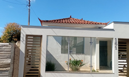 Rua Professor Joaquim Rodarte, 159 - Centro. Formiga, 3 Rooms Rooms,1 BathroomBathrooms,Sala Comercial,Aluguel,1258