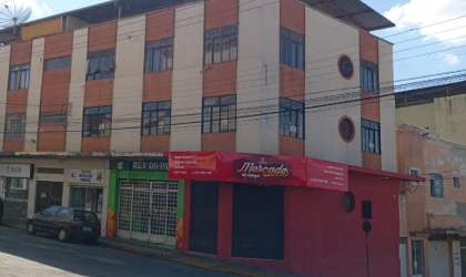 Ruas General Carneiro e Marechal Deodoro, - Centro. Formiga, 3 Bedrooms Bedrooms, ,3 BathroomsBathrooms,Apartamento,Aluguel,1264