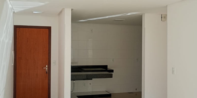 Rua Coronel José Gonçalves D'amarante, 270 - Centro. Formiga, 1 Bedroom Bedrooms, 7 Rooms Rooms,1 BathroomBathrooms,Quitinete,Aluguel,1266
