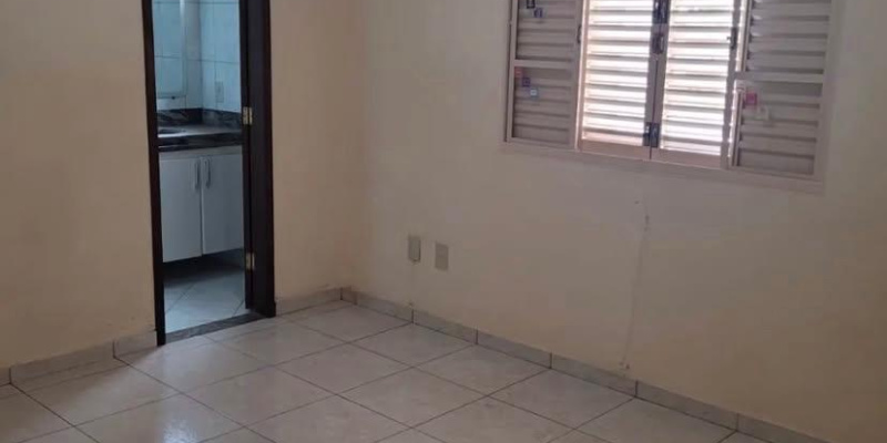 Rua Lassance Cunha, 289-B - Quinzinho. Formiga, 4 Bedrooms Bedrooms, ,2 BathroomsBathrooms,Apartamento,Aluguel,1269