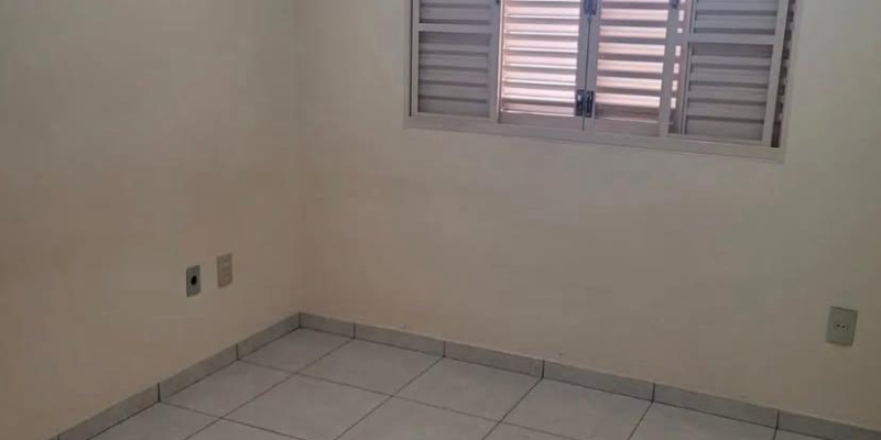 Rua Lassance Cunha, 289-B - Quinzinho. Formiga, 4 Bedrooms Bedrooms, ,2 BathroomsBathrooms,Apartamento,Aluguel,1269