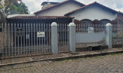 Rua Justo de Paula Gomes, 260 - Quinzinho. Formiga, 3 Bedrooms Bedrooms, ,1 BathroomBathrooms,Casa,Venda,1279