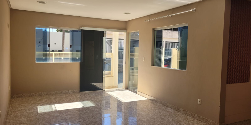 Rua Luiz Bini, 32 - Novo Horizonte. Formiga, 3 Bedrooms Bedrooms, ,2 BathroomsBathrooms,Casa,Aluguel,1301