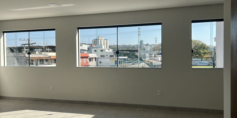 Rua Neném Belo, 88 - Quinzinho. Formiga, ,Sala Comercial,Aluguel,1309