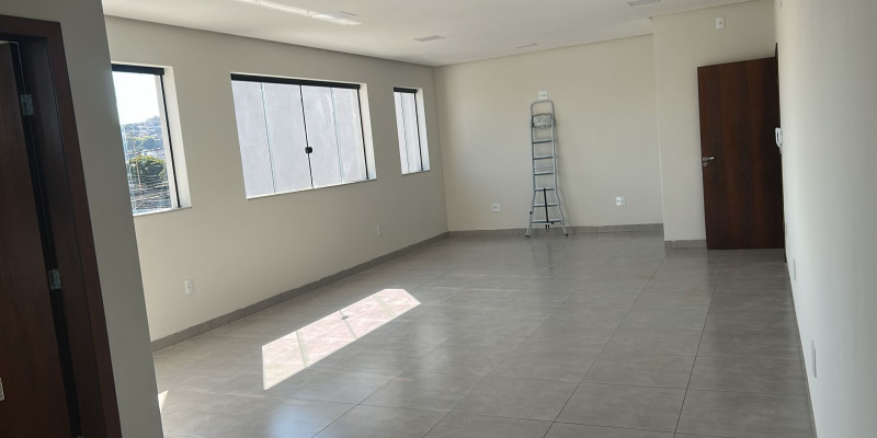 Rua Neném Belo, 88 - Quinzinho. Formiga, ,Sala Comercial,Aluguel,1309