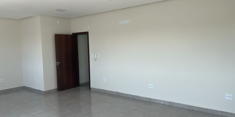 Rua Neném Belo, 88 - Quinzinho. Formiga, ,Sala Comercial,Aluguel,1309