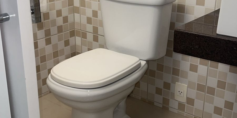 Rua Dr. Teixeira Soares, 284 - Centro. Formiga, 1 Room Rooms,1 BathroomBathrooms,Sala Comercial,Aluguel,Med Center,1313