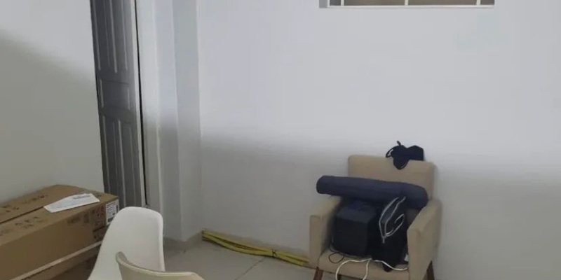 Rua Paulo de Brito, - Centro. Formiga, 5 Rooms Rooms,2 BathroomsBathrooms,Sala Comercial,Aluguel,1315
