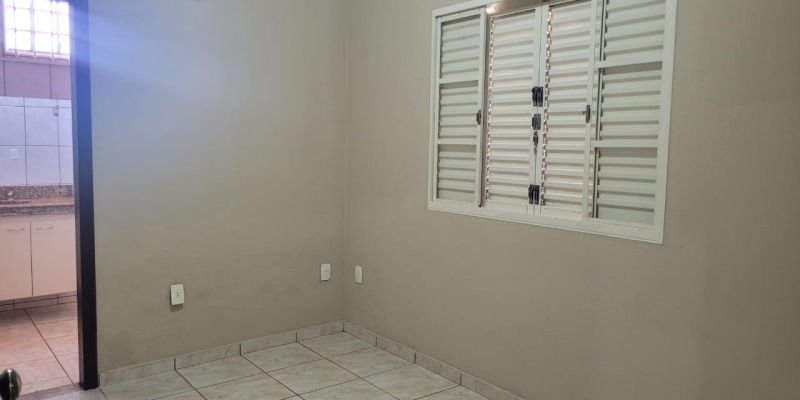 Rua Dr Donato de Andrade, 160 - Centenário. Formiga, 3 Bedrooms Bedrooms, ,3 BathroomsBathrooms,Casa,Aluguel,1324
