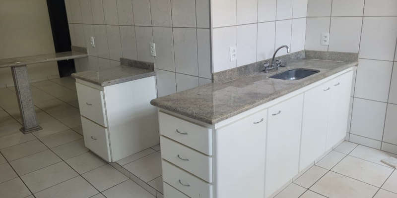 Rua Dr Donato de Andrade, 160 - Centenário. Formiga, 3 Bedrooms Bedrooms, ,3 BathroomsBathrooms,Casa,Aluguel,1324