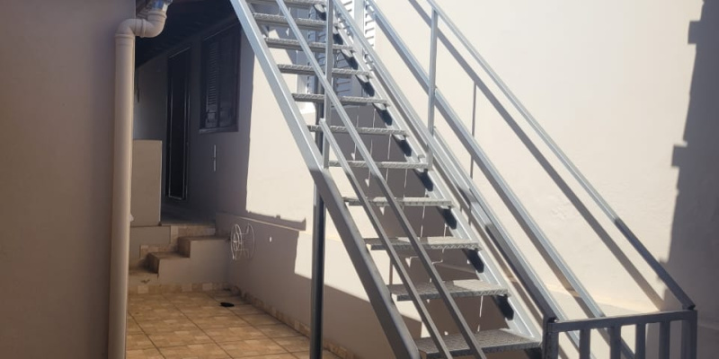 Rua Dr Donato de Andrade, 160 - Centenário. Formiga, 3 Bedrooms Bedrooms, ,3 BathroomsBathrooms,Casa,Aluguel,1324
