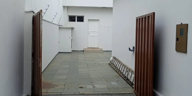 Rua Camilo Fonseca, 62 - Centro . Formiga, 4 Bedrooms Bedrooms, ,3 BathroomsBathrooms,Casa,Aluguel,1335