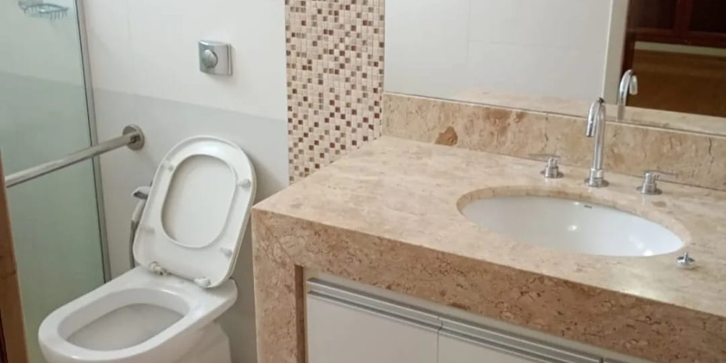 Rua Camilo Fonseca, 62 - Centro . Formiga, 4 Bedrooms Bedrooms, ,3 BathroomsBathrooms,Casa,Aluguel,1335