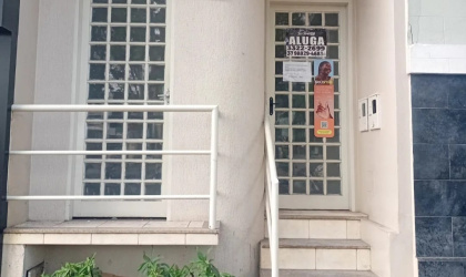 Praça São Vicente Férrer, - Centro . Formiga, 3 Rooms Rooms,1 BathroomBathrooms,Sala Comercial,Aluguel,1336