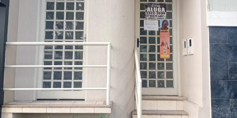 Praça São Vicente Férrer, - Centro . Formiga, 3 Rooms Rooms,1 BathroomBathrooms,Sala Comercial,Aluguel,1336