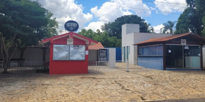 Rua George Norman Kutowa, 16 - Balneário Furnastur . Formiga, 2 Rooms Rooms,3 BathroomsBathrooms,Loja,Aluguel,1341
