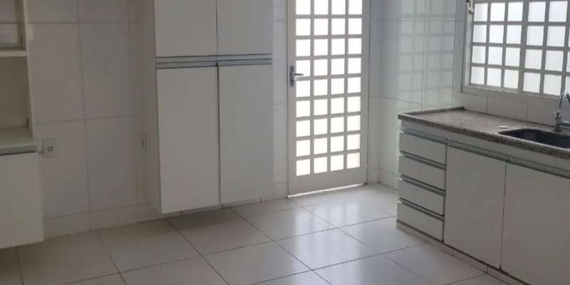 Rua Rosalina Georgina de Oliveira, 622 - Bairro Residencial Santa Luzia . Formiga, 3 Bedrooms Bedrooms, ,2 BathroomsBathrooms,Casa,Venda,1346