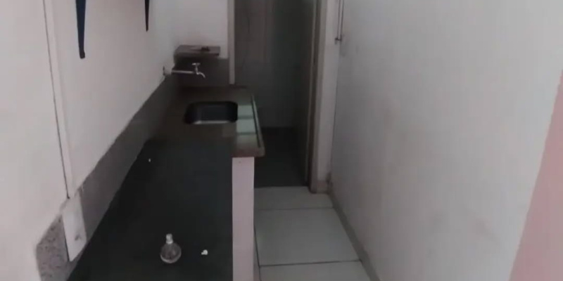 Rua Professor Joaquim Rodarte, - Centro . Formiga, 3 Rooms Rooms,1 BathroomBathrooms,Sala Comercial,Aluguel,1347