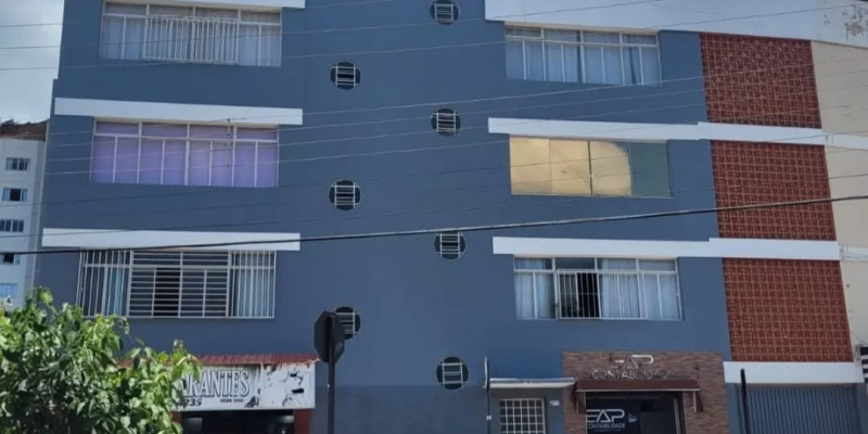 Praça Rafael Soraggi, - Centro. Formiga, 3 Bedrooms Bedrooms, ,1 BathroomBathrooms,Apartamento,Aluguel,1350