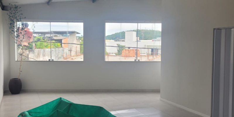 Rua João Pedrosa, 133 - Quinzinho. Formiga, 3 Rooms Rooms,2 BathroomsBathrooms,Sala Comercial,Aluguel,1363