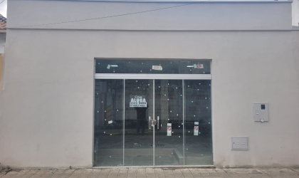 Rua Quintino Bocaiuva, 203 - Centro . Formiga, ,Loja,Aluguel,1365