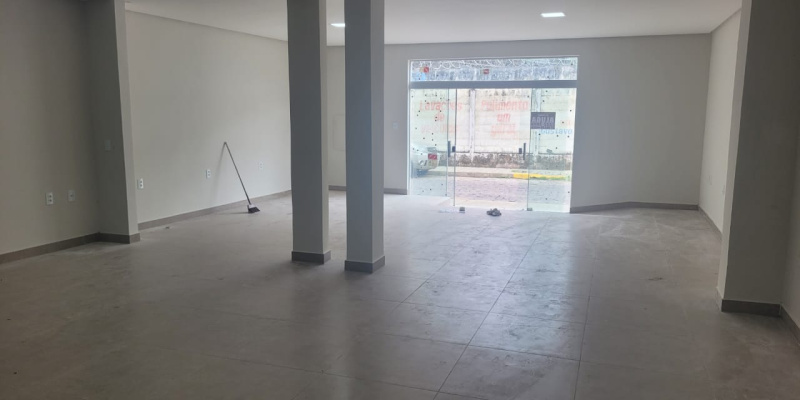 Rua Quintino Bocaiuva, 203 - Centro . Formiga, ,Loja,Aluguel,1365