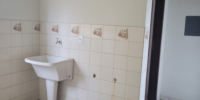 Rua Arquimedes de Faria, 216 - Centro. Formiga, 3 Bedrooms Bedrooms, ,2 BathroomsBathrooms,Apartamento,Aluguel,1374