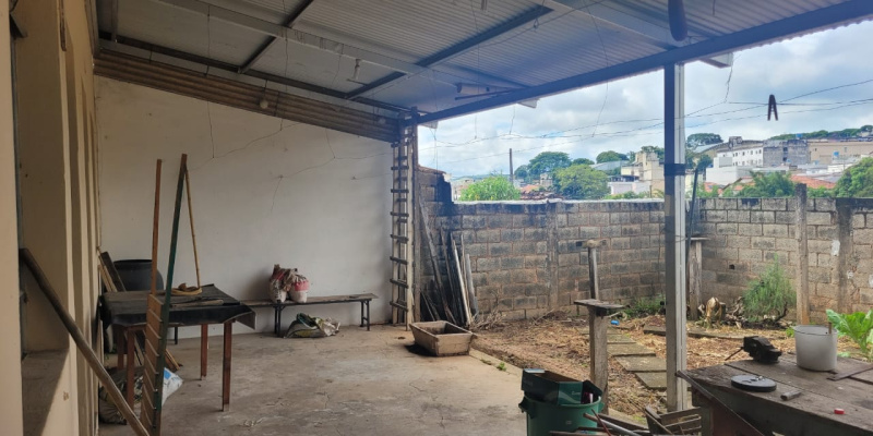 Rua Professor Augusto Barbosa, 525 - Sagrado Coração de Jesus . Formiga, 3 Bedrooms Bedrooms, ,2 BathroomsBathrooms,Casa,Aluguel,1384