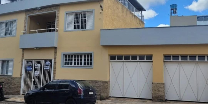 Rua Lassance Cunha, 761 - . Formiga, 7 Bedrooms Bedrooms, ,4 BathroomsBathrooms,Casa,Venda,1390