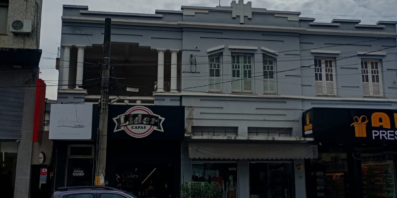 Praça Getúlio Vargas, 33-A - Centro. Formiga, 3 Bedrooms Bedrooms, ,1 BathroomBathrooms,Apartamento,Aluguel,1395