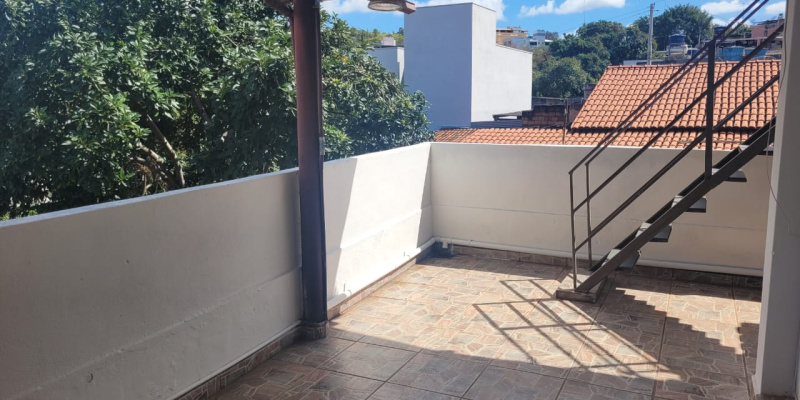 Rua Doutor Teixeira Soares, 1210 - Engenho de Serra. Formiga, 4 Bedrooms Bedrooms, ,2 BathroomsBathrooms,Casa,Aluguel,1404