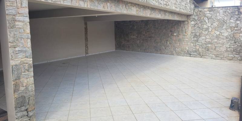Rua Francisca Teixeira Rodarte, 650 - Santa Luzia. Formiga, 3 Bedrooms Bedrooms, ,3 BathroomsBathrooms,Casa,Aluguel,1405