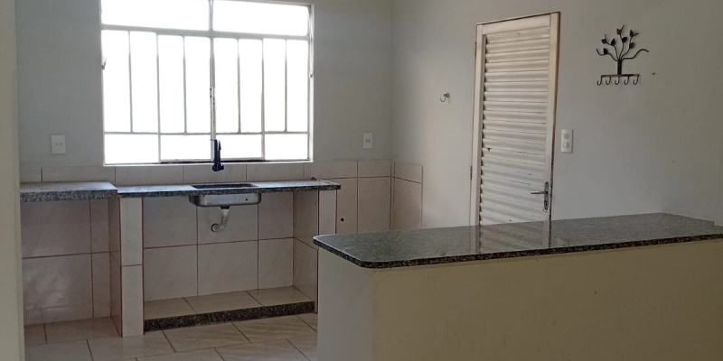 Rua Dr. Teixeira Soares, 1115 - Engenho de Serra. Formiga, 2 Bedrooms Bedrooms, ,1 BathroomBathrooms,Casa,Aluguel,1412