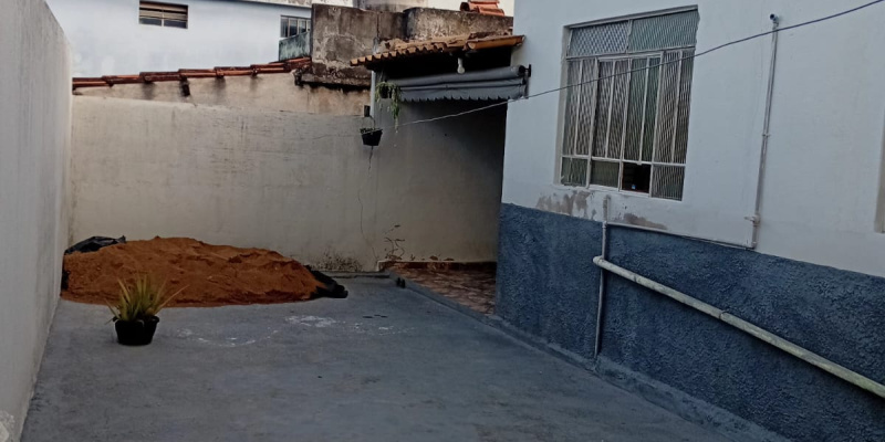 Rua Dr. Teixeira Soares, 1115 - Engenho de Serra. Formiga, 2 Bedrooms Bedrooms, ,1 BathroomBathrooms,Casa,Aluguel,1412