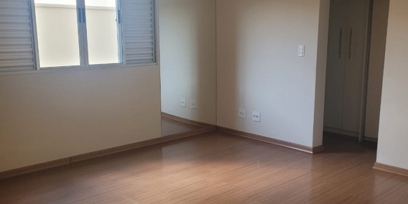 Rua Coronel José Gonçalves D'amarante, 325 - Centro. Formiga, 3 Bedrooms Bedrooms, ,2 BathroomsBathrooms,Apartamento,Aluguel,1432