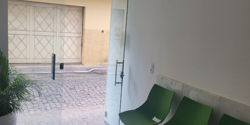 Rua Maria Amália de Faria, 28A - Centro. Formiga, ,Sala Comercial,Aluguel,1440