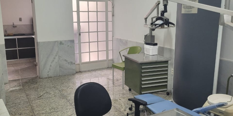 Rua Maria Amália de Faria, 28A - Centro. Formiga, ,Sala Comercial,Aluguel,1440
