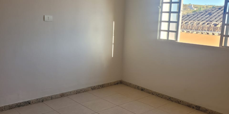 Rua Maria José Amarante Soraggi, 133 - Santa Luzia. Formiga, 3 Bedrooms Bedrooms, ,2 BathroomsBathrooms,Casa,Aluguel,1443
