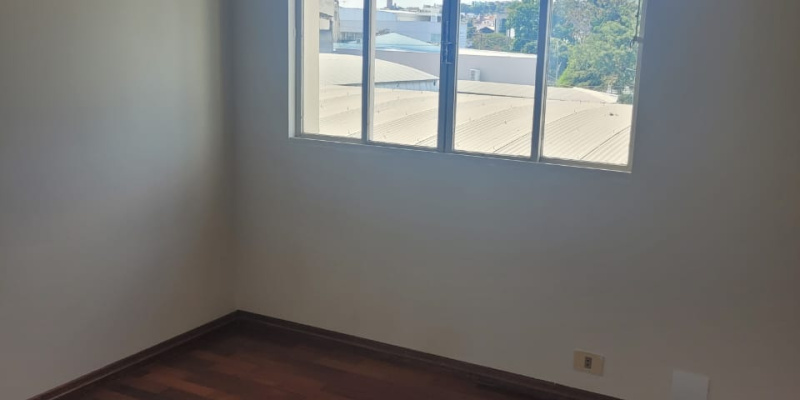 Rua Dr Henrique Braga, 40 - Centro. Formiga, 4 Bedrooms Bedrooms, ,4 BathroomsBathrooms,Apartamento,Aluguel,1447