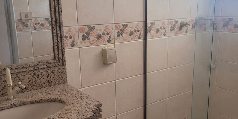 Rua Dr Henrique Braga, 40 - Centro. Formiga, 4 Bedrooms Bedrooms, ,4 BathroomsBathrooms,Apartamento,Aluguel,1447