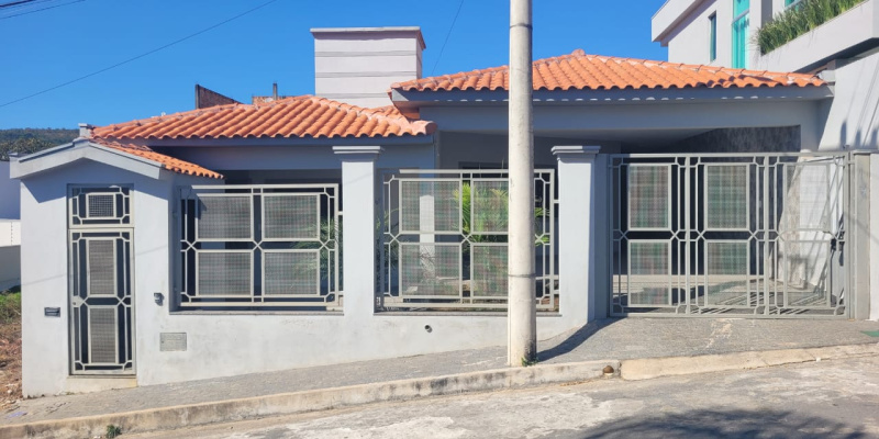 Rua Rosalina Georgina de Oliveira, - Santa Luzia. Formiga, 3 Bedrooms Bedrooms, ,2 BathroomsBathrooms,Casa,Aluguel,1451