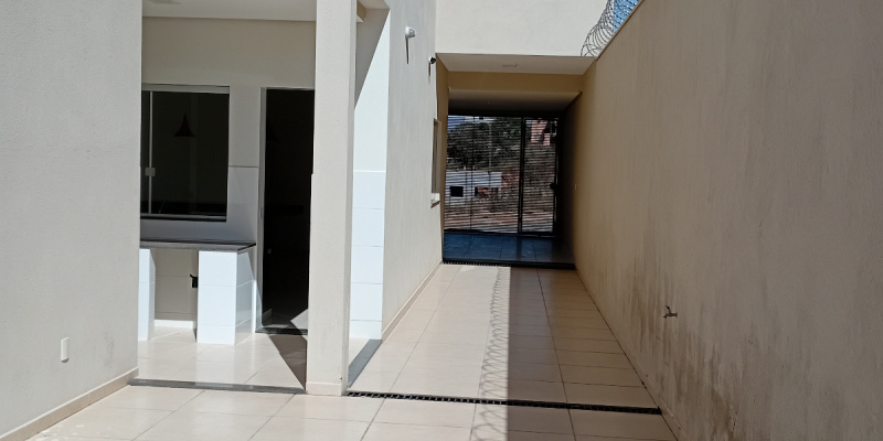 Rua Antônio Evaristo de Souza, 58 - Bairro Vista Alegre. Formiga, 3 Bedrooms Bedrooms, ,2 BathroomsBathrooms,Apartamento,Aluguel,1461
