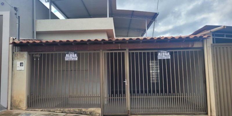 Rua Hilária Gontijo, 245 - Ouro Verde . Formiga, 3 Bedrooms Bedrooms, ,1 BathroomBathrooms,Casa,Aluguel,1469