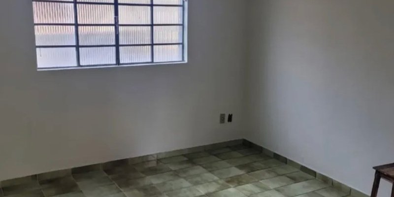 Rua Ramiro Corrêa, 816 - Bairro Bela Vista. . Formiga, 2 Bedrooms Bedrooms, ,1 BathroomBathrooms,Casa,Aluguel,1474