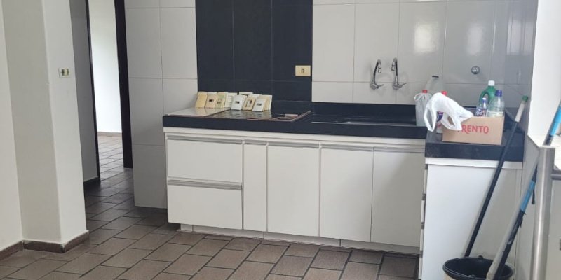 Rua São Paulo, 554 - Bela Vista . Formiga, 3 Bedrooms Bedrooms, ,2 BathroomsBathrooms,Casa,Aluguel,1476