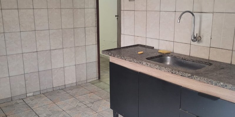 Rua Costa Rica, - Bairro Nossa Senhora de Lourdes. Formiga, 2 Bedrooms Bedrooms, ,1 BathroomBathrooms,Casa,Aluguel,1477