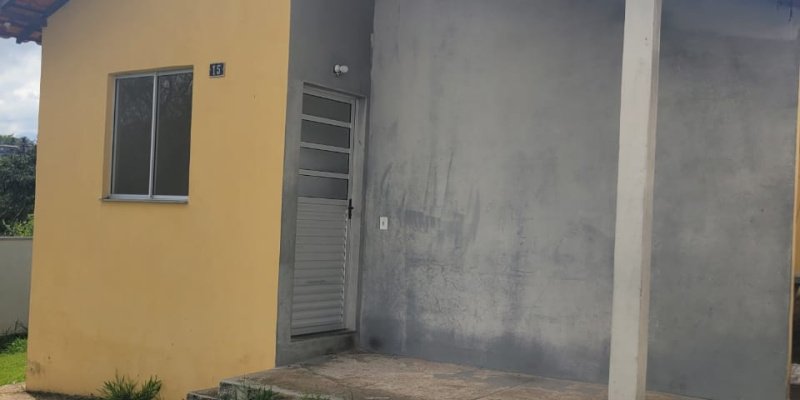 Rua Lúcia Terciliana de Castro, 15 - Bairro Santana. Formiga, 2 Bedrooms Bedrooms, ,1 BathroomBathrooms,Casa,Aluguel,1478